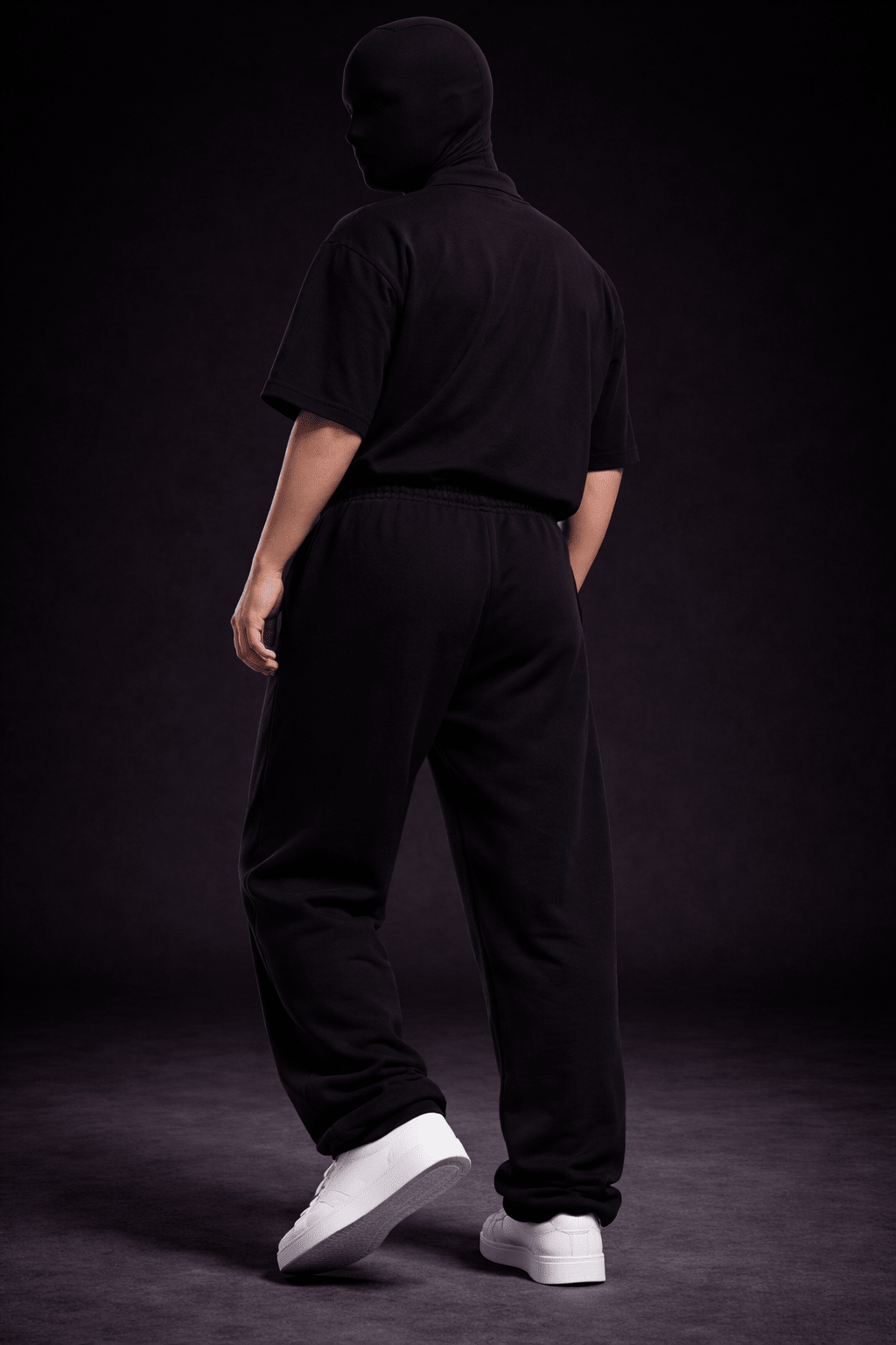 NOIR FORM – Essential Joggers - Jenzra