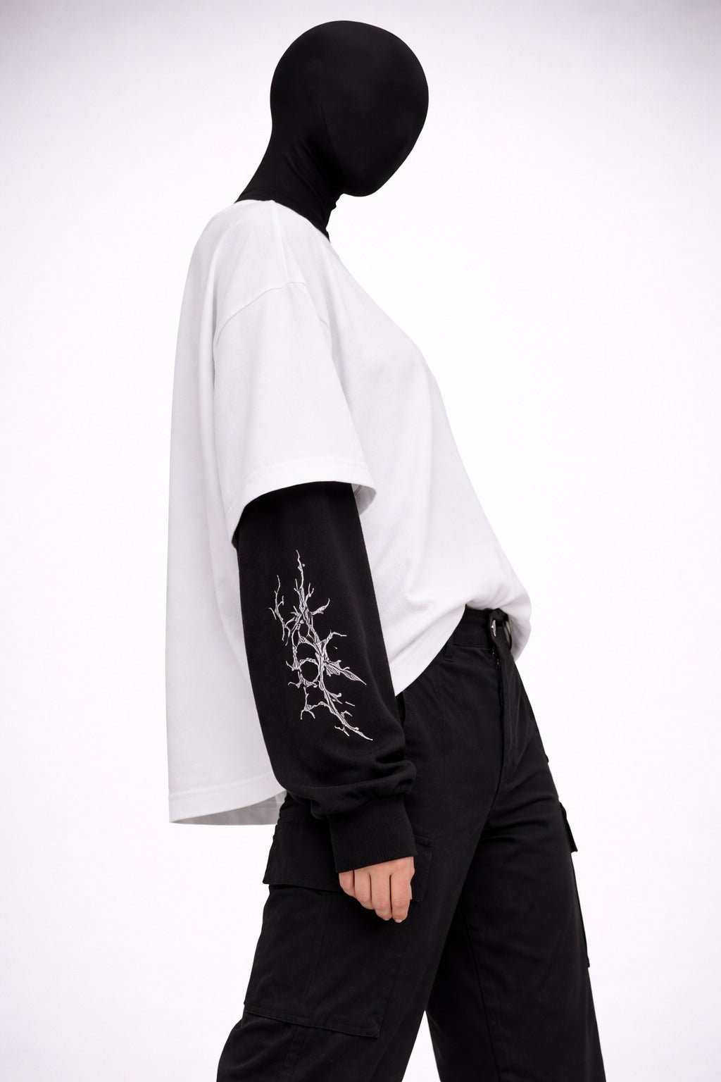 SHADOW CONTRAST – Attached Sleeve Oversized Tee - Jenzra