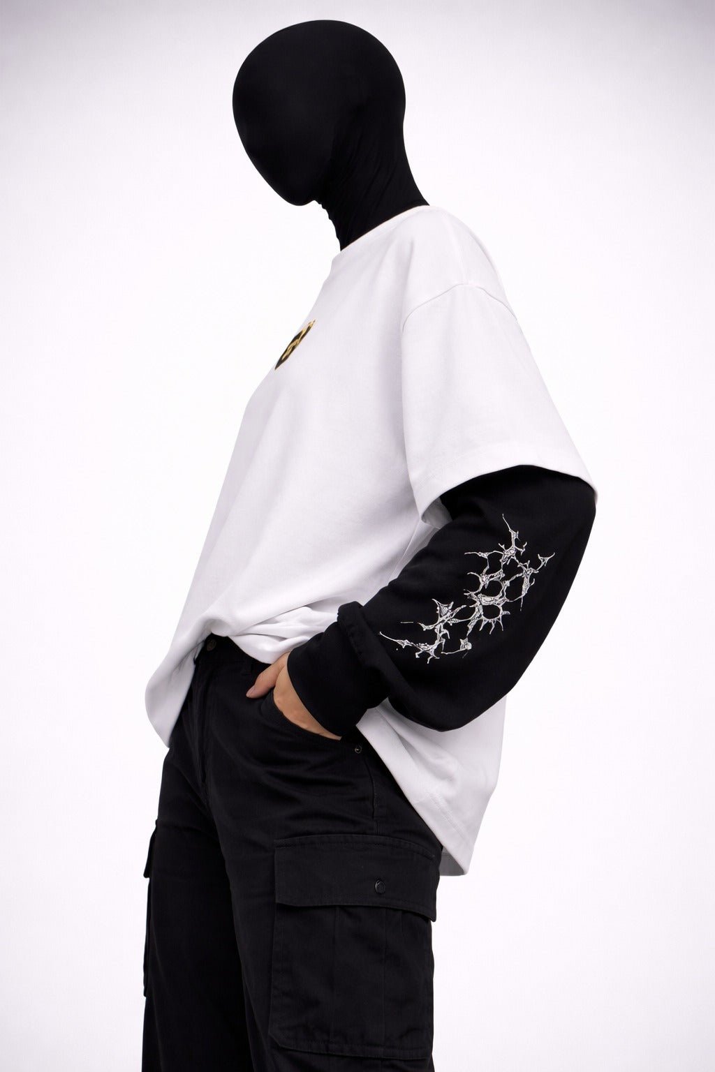 SHADOW CONTRAST – Attached Sleeve Oversized Tee - Jenzra